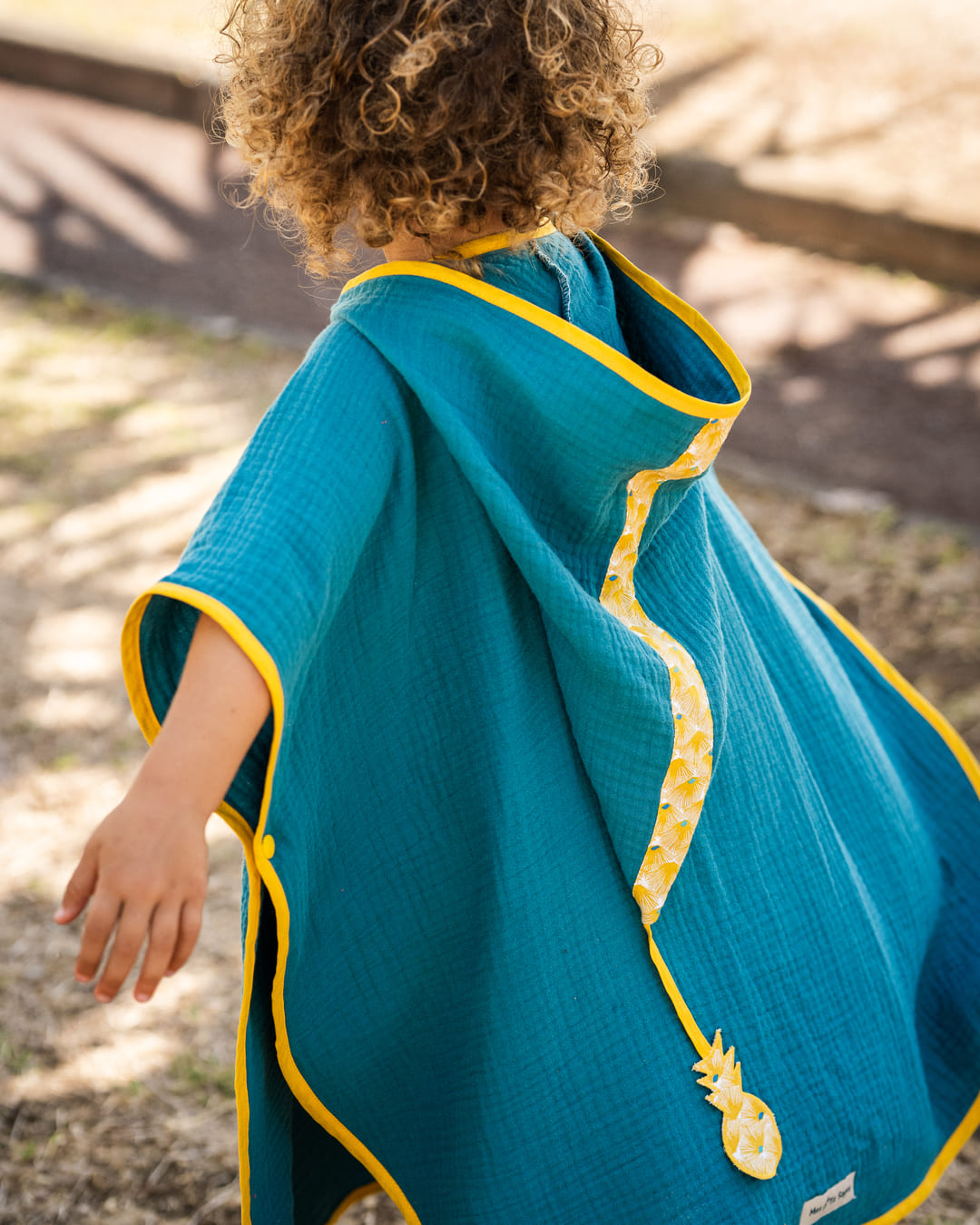 Le poncho de bain Ananas